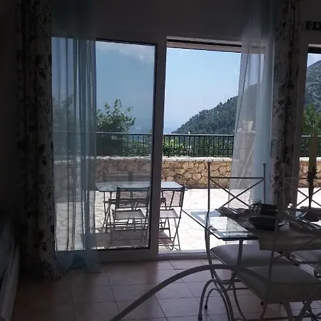 Estate Dafnopanagia Luxury Ourania Kariá